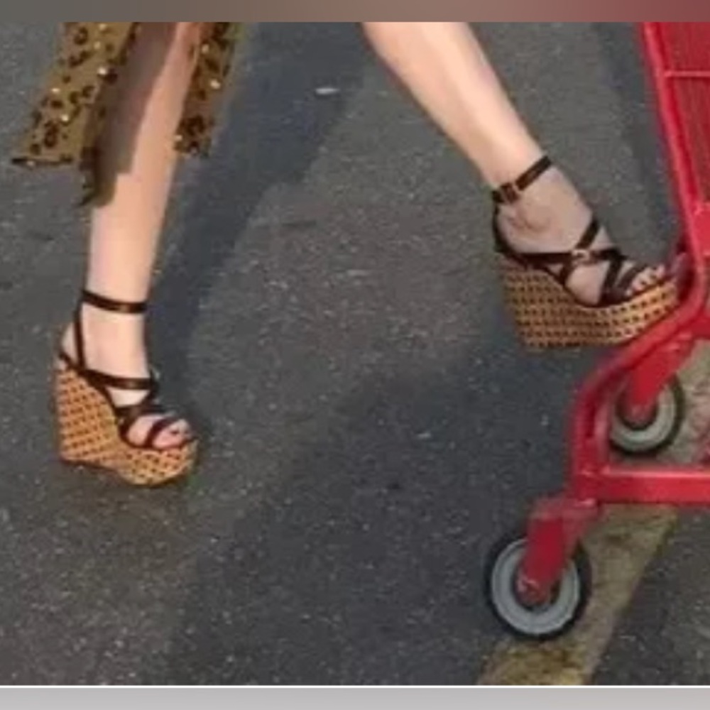 Tory Burch Dalcin Wicker Platform Wedge Sandals - Missing Ankle Strap